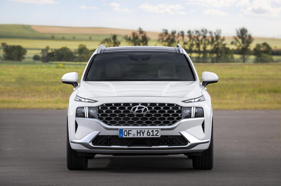  Hyundai Santa Fe Hybrid (TM) 2020 года  (WW) (фото 8 из 19)
